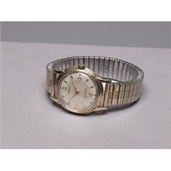 Mens Crest Bubble Back Wrist Watch