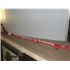 Image 1 : TITAN TSM2000 AUTOGRAPHED HOCKEY STICK WITH MESSIER AUTOGRAPH ON BLADE