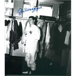 Joe DiMaggio Signed 8 x 10 Photograph Certified by STAT