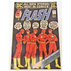 1972 THE FLASH #217 COMIC BOOK