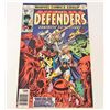 Image 4 : LOT OF 10 VINTAGE THE DEFENDERS COMICS