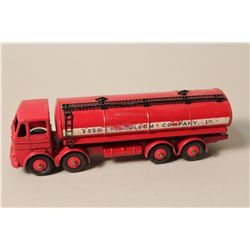 DINKY NO. 943 LEYLAND OCTOPUS TANKER "ESSO"