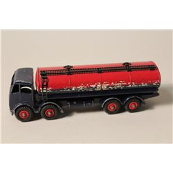 DINKY NO. 942 FODEN REGENT TANKER