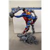 Image 2 : SUPERMAN "MAN VS. MACHINE" '98 STATUE IN ORIGINAL PACKAGING
