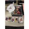 Image 2 : MICHAEL JORDON LOT- INCL. SIGNED CHICAGO BULLS HAT, SIGNED TRADING CARD, A COLLECTION OF CARDS INCL.