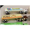 Image 3 : LOT OF 5 WINROSS MODEL TRUCKS WITH ORIGINAL PACKAGING