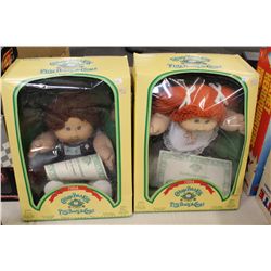 LOT OF 2 ORIGINAL CABBAGE PATCH KIDS (ONE BOY, ONE GIRL) WITH PAPERWORK, IN ORIGINAL PACKAGING