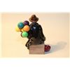 Image 2 : ROYAL DOULTON, THE BALLOON MAN, HN1954