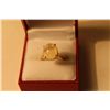 Image 1 : LADIES 10KT. YELLOW GOLD NATURAL JELLY OPAL DRESS RING.  FOUR CLAW SET WITH