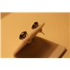 Image 4 : PAIR OF 14KT WHITE AND YELLOW GOLD BLACK DIAMOND SOLITAIRE DESIGN EARSTUDS SET WITH 1 ROUND