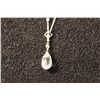 Image 1 : 14 KT WHITE GOLD DIAMOND BRIOLETTE NECKLACE SET WITH 5 ROUND BRILLIANT CUT DIAMONDS APPROX. 0.10