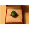 Image 1 : ONE LADIES 14KT YELLOW GOLD NATURAL BURMESE JADEITE VINTAGE STYLE RING. SET WITH ONE OVAL CABOCHON