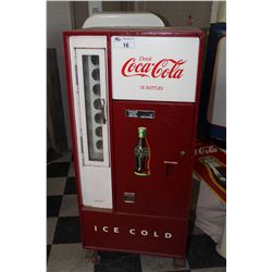 1960'S COKE MACHINE, WORKING