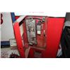 Image 3 : VENDO 80 COCA-COLA MACHINE