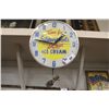 Image 1 : CANADIAN SILVERWOOD'S ICE CREAM, LIGHT UP CLOCK, WORKING