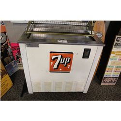 AIR COOLED FLOOR MODEL 7UP MACHINE