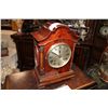 Image 1 : QUALITY ENGLISH MANTLE CLOCK