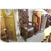 Image 2 : HAND CARVED MAHOGANY THRONE CHAIR
