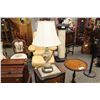 Image 1 : DECORATIVE ITALIAN TABLE LAMP
