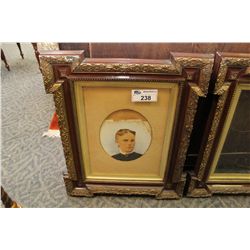 PAIR OF ORNATELY CARVED VICTORIAN PICTURE FRAMES