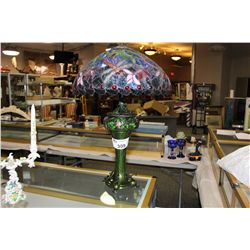 STAIN GLASS TIFFANY STYLE TABLE LAMP WITH DRAGON