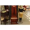 Image 2 : EARLY VICTORIAN GRANDFATHER CLOCK IN MAHOGANY CASE