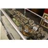 Image 1 : APPROX. 100 PIECES OF PRE COLUMBIAN ARTIFACTS