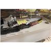Image 1 : COMPLETE LIONEL TRAIN SET