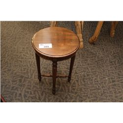 PAIR OF CARVED WOOD OCCASIONAL TABLES