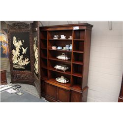 SOLID MAHOGANY DISPLAY CABINET IN FINE CONDITION