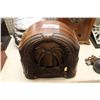 Image 1 : VERY RARE ORNATELY CARVED MODEL 56 CROSLEY TABLE TOP RADIO