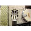 Image 2 : VINTAGE GUITAR