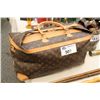 Image 1 : LOUIS VUITTON DESIGNER BAG