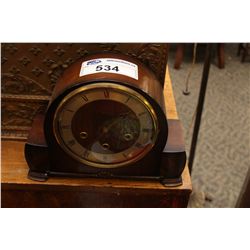 WOODEN MANTLE CLOCK