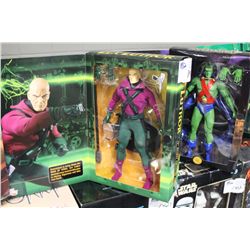 LEX LUTHOR 13'' DELUXE COLLECTOR FIGURE