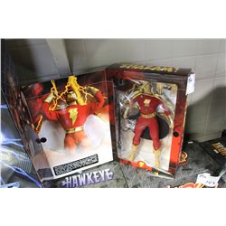 SHAZAM 13'' DELUXE COLLECTOR FIGURE