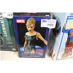 MARVEL PREMIER COLLECTION, SUE STORM FORMAL WEAR EDITION