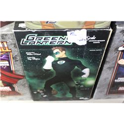 GREEN LANTERN 1:4 SCALE MUESEUM QUALITY STATUE FROM DC DIRECT