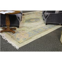 LARGE 14' X 9' WHITE WOOL CARPET