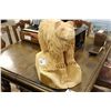 Image 2 : CHAINSAW CARVING OF BEAR WITH FISH