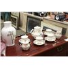 Image 2 : ROYAL ALBERT BONE CHINA 25TH ANNIVERSARY EDITION