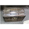 Image 1 : STEAMER TRUNK