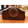 Image 2 : MANTLE CLOCK