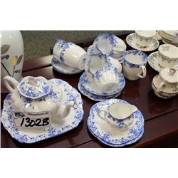 ROYAL ALBERT BONE CHINA, DAINTY BLUE PATTERN