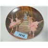 Image 3 : LOT 5 VILETTA DECORATIVE PLATES NUTCRACKER BALLET