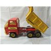 Image 2 : VINTAGE TONKA HYDRAULIC DUMP TRUCK TOY