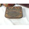Image 6 : LOT 6 VINTAGE TINS MIXED FOOD, TABACCO, VARNISH