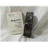 Image 11 : LOT 4 VINTAGE MOVIE CAMERAS & ACCESSORIES