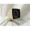 Image 14 : LOT 4 VINTAGE MOVIE CAMERAS & ACCESSORIES