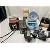 Image 2 : BOX LOT ASSORTED VINTAGE CAMERAS & ACCESSORIES